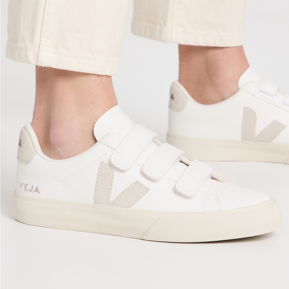 NWT Veja Recife Sneakers with Velcro size 37 / 6